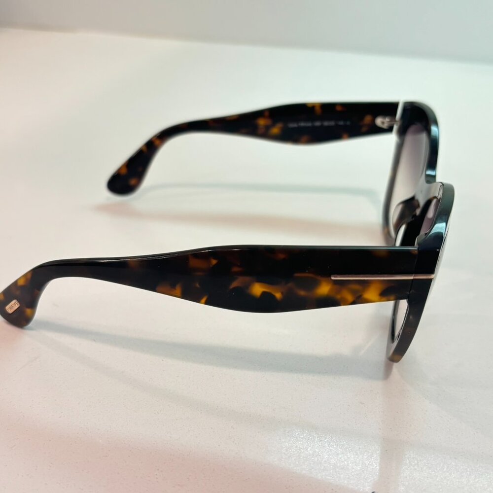 Tom Ford Rx FT0940 - 55F Cara Sunglasses Tortoise Shiny Vintage Dark Havana - Picture 11 of 11